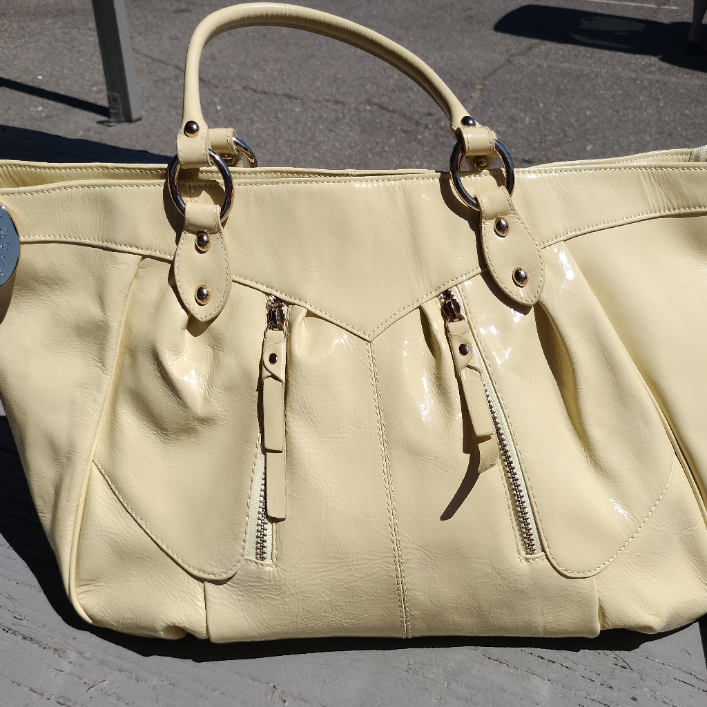 Charles David Large Shoulder Bag. Lighter Yellow Shade. 10x19x8